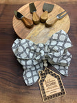 Acacia Pedestal Cheese Board with Utensils