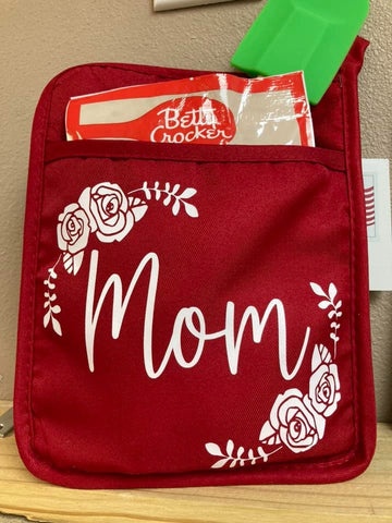 Mom Pot Holder with Spatula and Sweet Treat